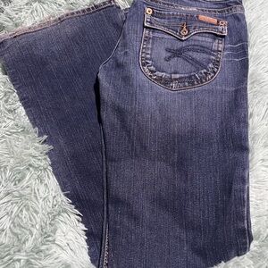 Silver Jeans Women’s Boot Cut Jeans in Dark Blue Denim